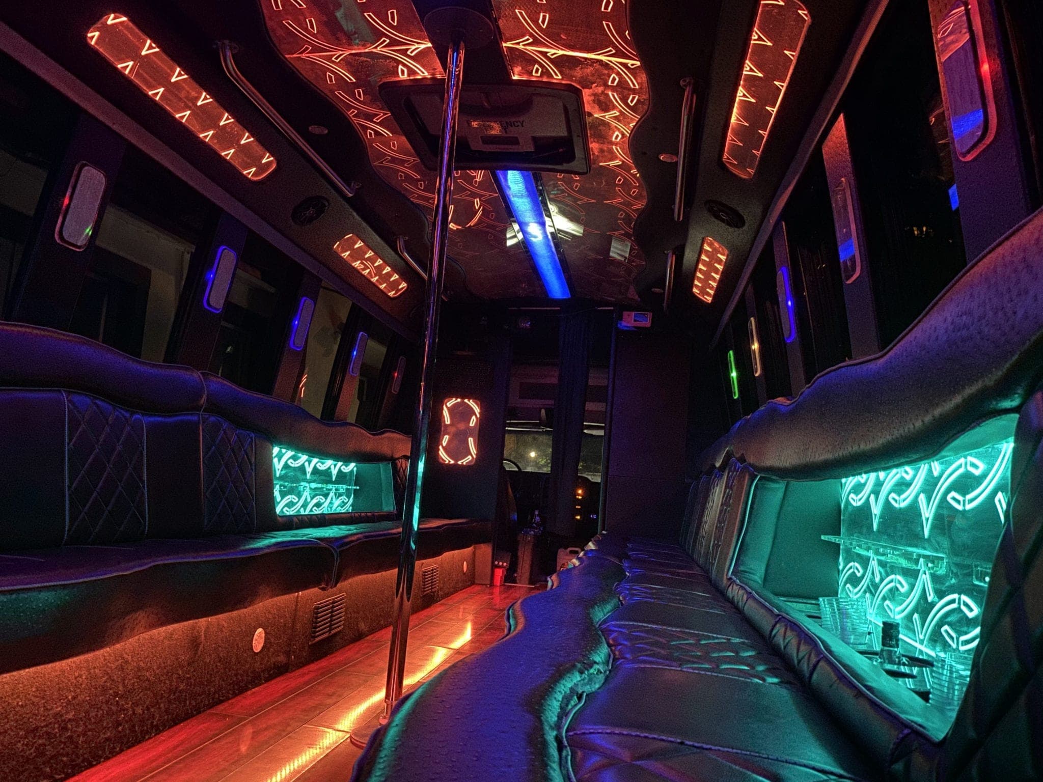 Rolling Disco Party Bus Miami — photo 3 of 5